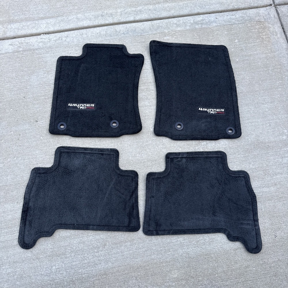 Toyota 4Runner Factory Floor Mats Black Carpet Like New  2013-2020